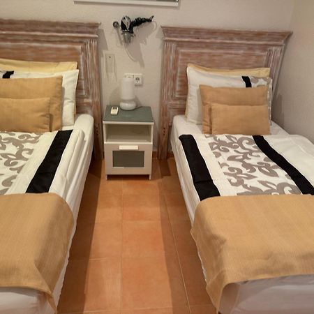 Casa Lanjaron Bed & Breakfast San Miguel De Salinas Eksteriør bilde