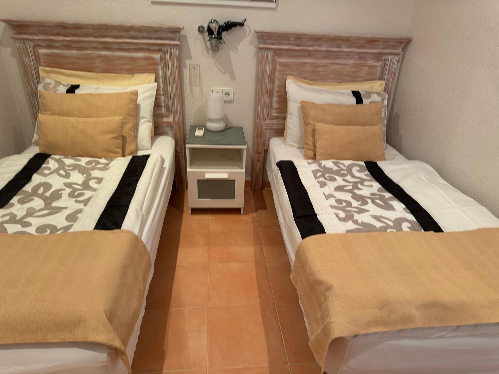 Casa Lanjaron Bed & Breakfast San Miguel De Salinas Eksteriør bilde